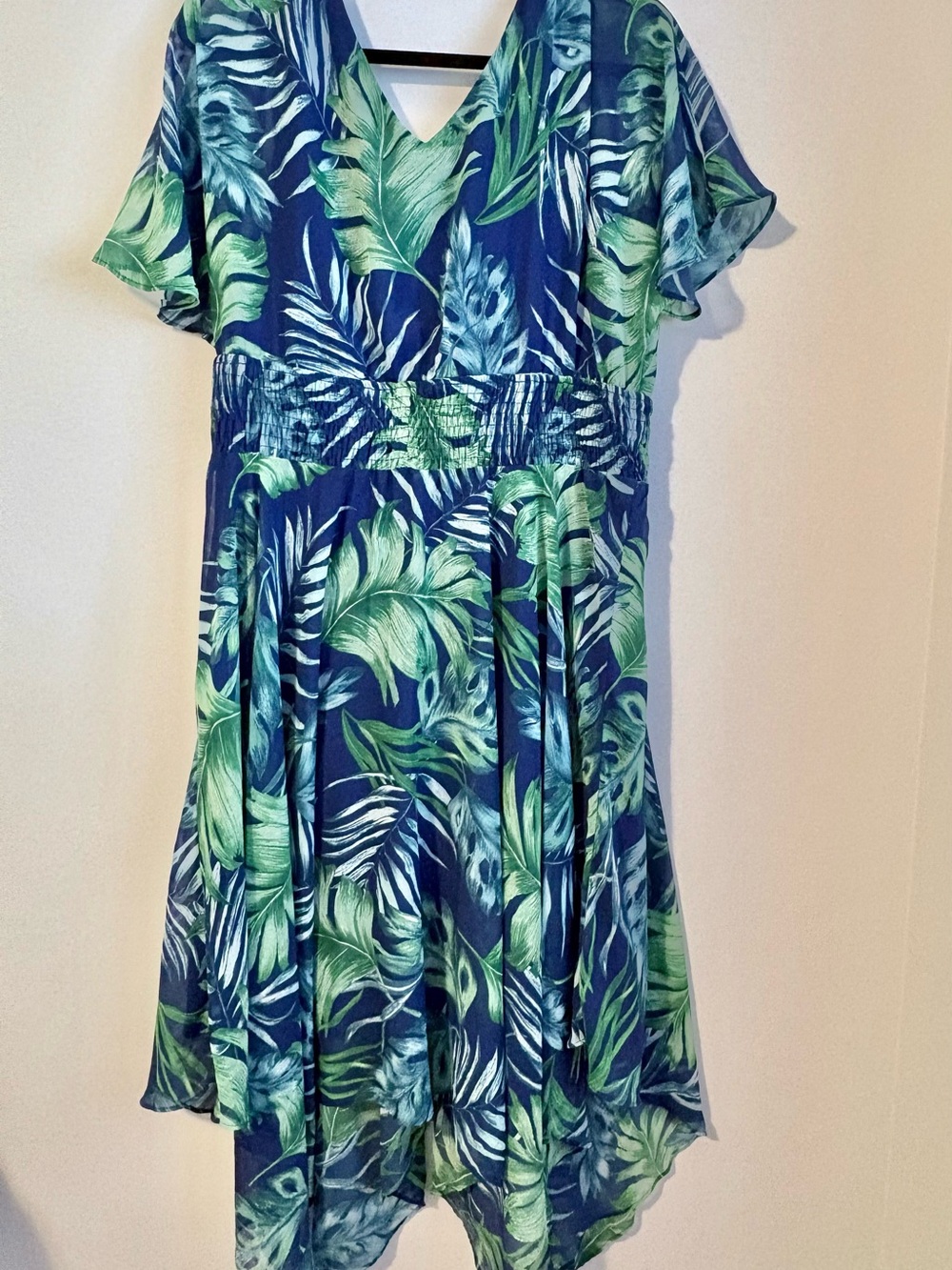 Rabbit Rabbit Rabbit Tropical Leaf Handkerchief Hem Dress Medium Blue Green - Picture 4 of 8